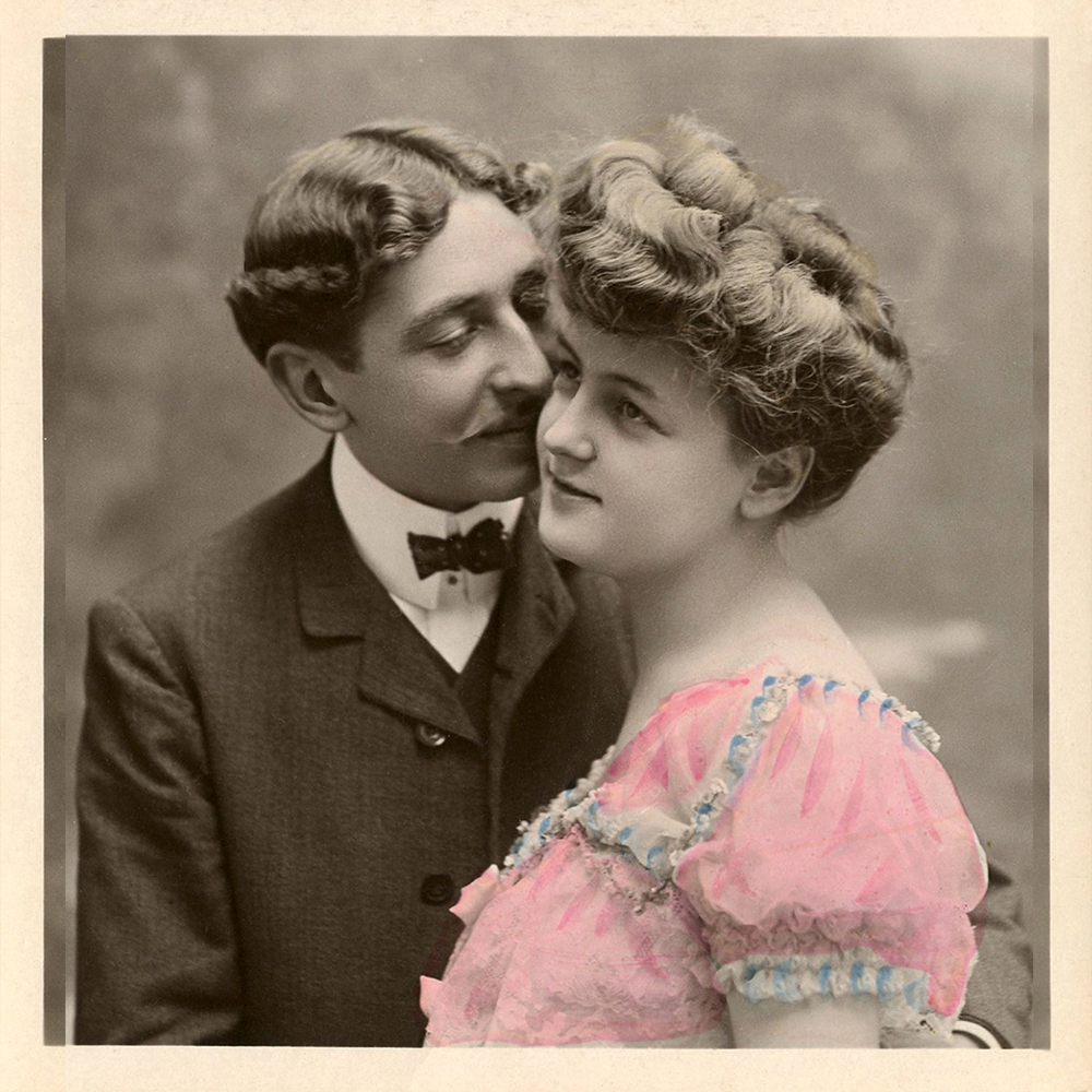 Old Fashioned Bride and Groom's Wedding Tradition